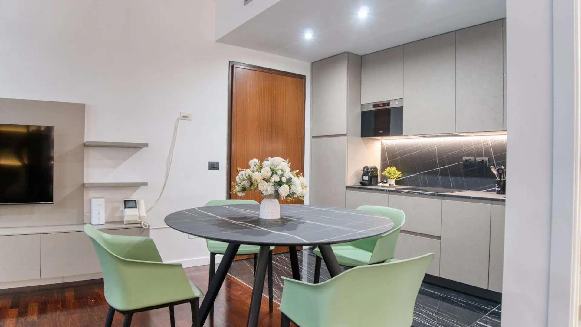 Duomo Lux Suite - Elite In The Heart Of Mediolan Apartament